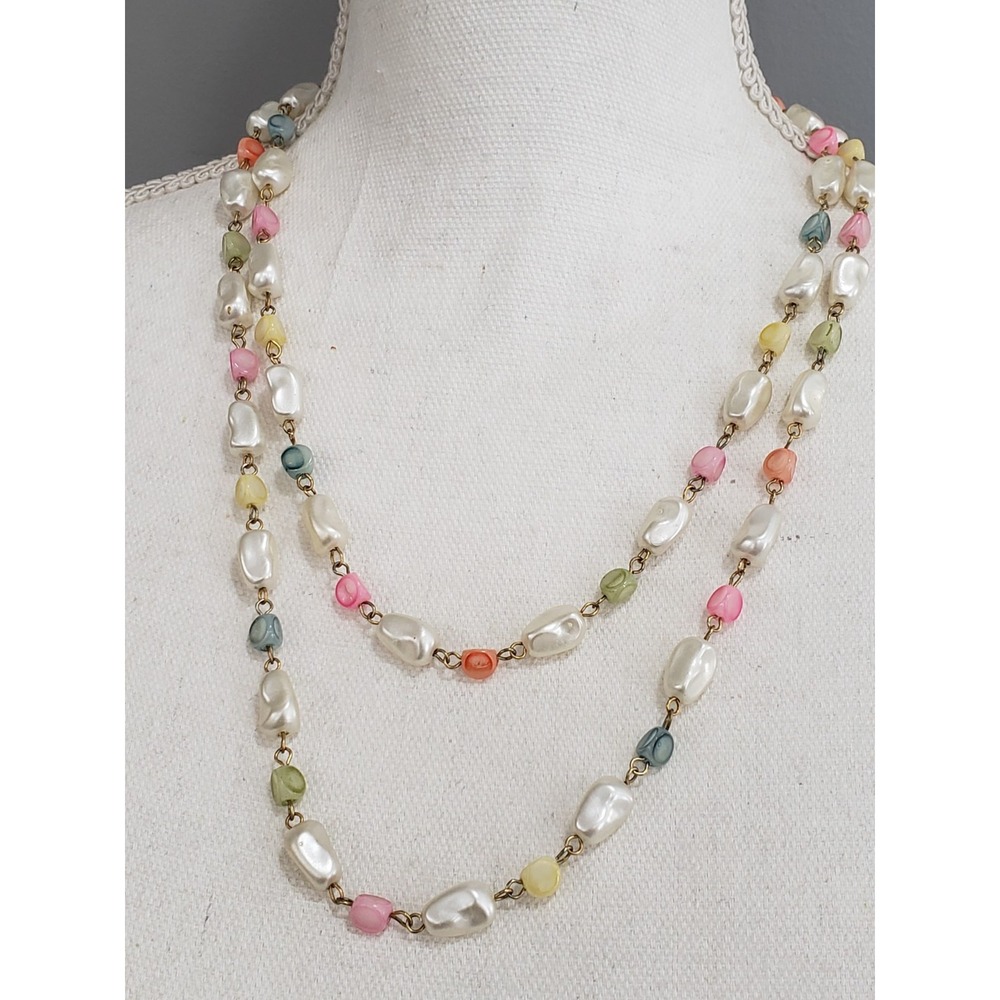 Vintage Gold Tone Pastel Bead Faux Pearl Necklace Coquette Spring Cottagecore